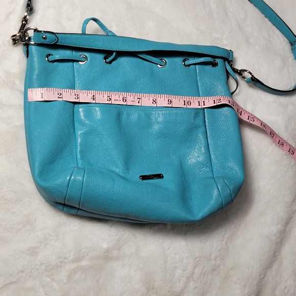 EUC Coach leather Crossbody Bucket bag - Picture 13 of 16